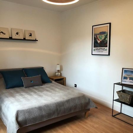 Port Marie Apartment Granville Ngoại thất bức ảnh